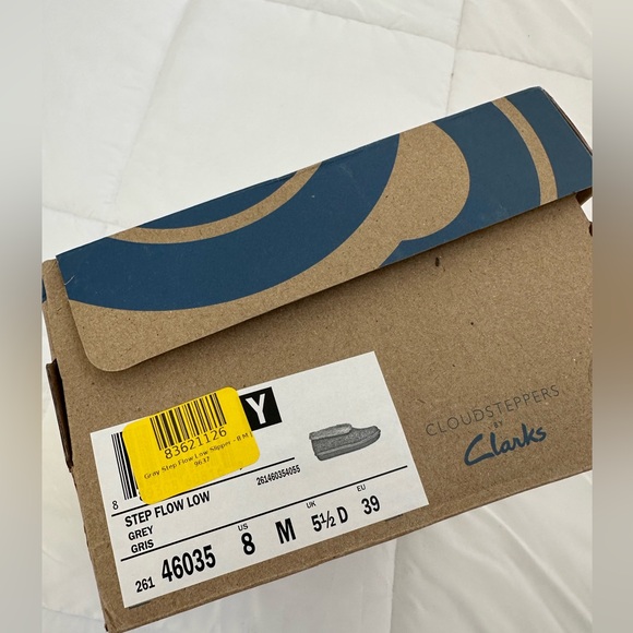 New! Clarks grey wool slippers size 8 - Picture 2 of 9